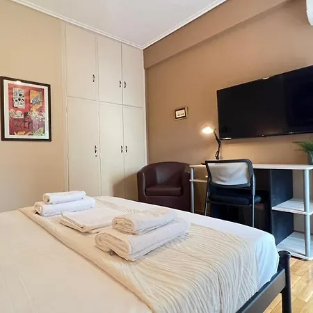 Koukaki Cozy Retreat 1' From Metro Apartment *